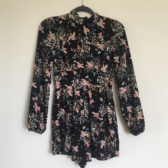 Romper - Picture 2 of 5